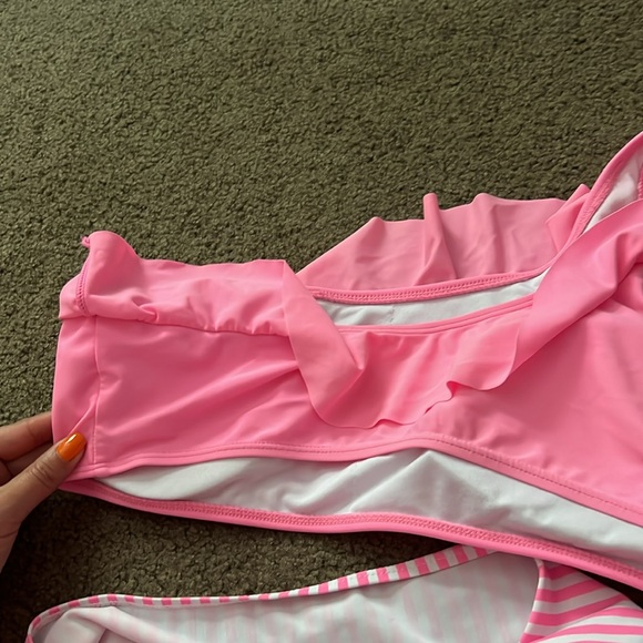 Pink Ruffled Swim Set - Picture 5 of 5